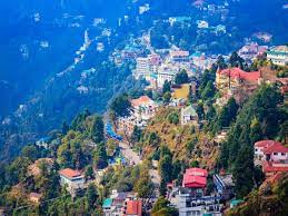 Mussoorie hill station, india 